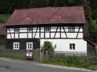 Dům řemesel v Kryštofově údolí je ukázkou lidové architektury